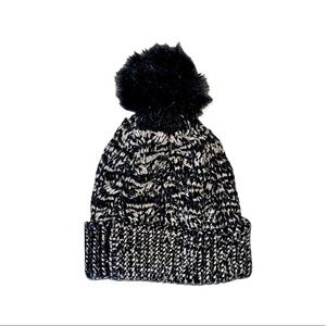 SONOMA GOOD FOR LIFE Black & White Beanie with Pom Pom
